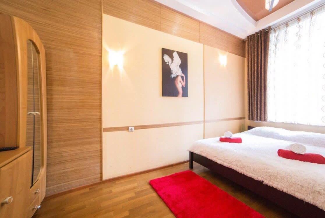 Rk Central Avenue Apartment Лвив Екстериор снимка